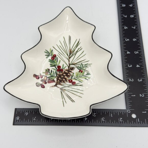 Lenox Tree Shaped Dish Etchings Collection Catherine  Christmas 7.5" - Picture 7 of 7